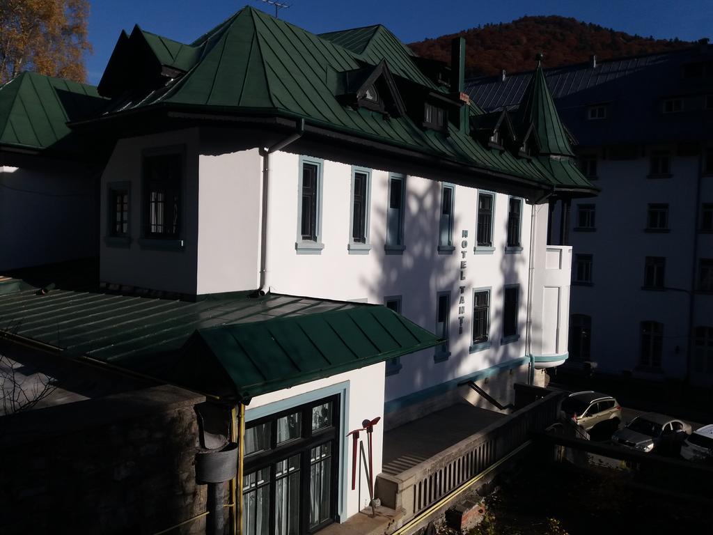 Hotel Tantzi Sinaia Bagian luar foto